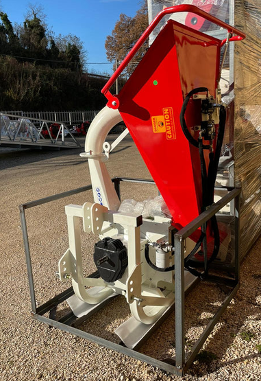 Holzhäcksler WCR mit hydraulischem Einzug für Traktoren